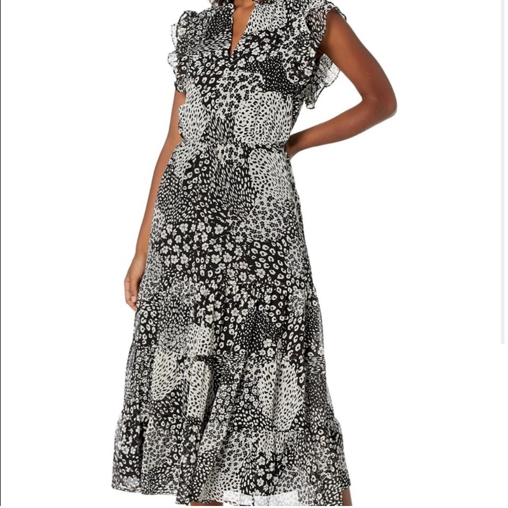 BB Datoka Black and White Patterned Dress